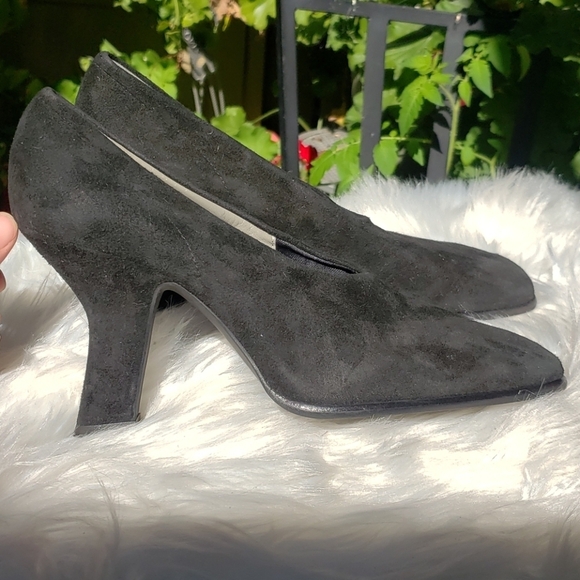 Bally Shoes Safarie High Heels Black suede - Picture 1 of 11